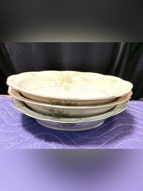 Haviland Rosalinde New York Oval Serving Bowl 9 1/2” Set of 3)